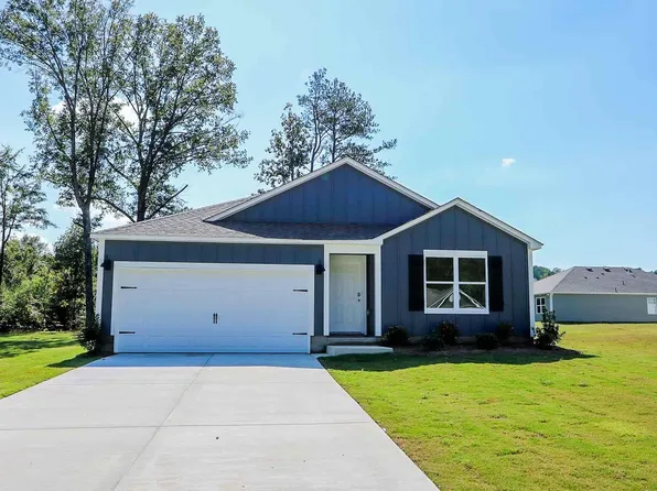 6823 Newbridge Cv, Bessemer, AL 35022