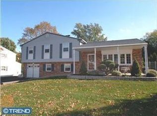2385 Crestview Ln, Aston, PA 19014