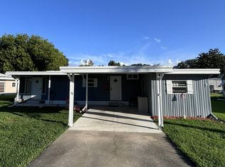 7 Emerald Dr, Eustis, FL 32726