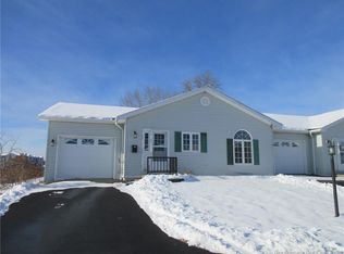 61 Prince William St #H, Saint Stephen, NB E3L1S5