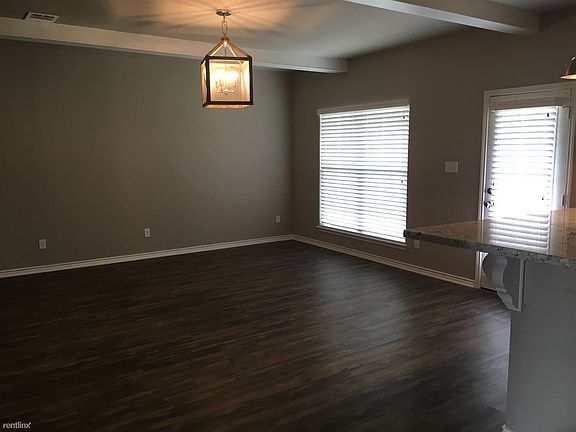 5th image of 3315 Papa Bear Dr