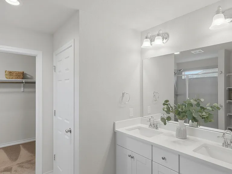 5965 Malta Cir — Photo 16