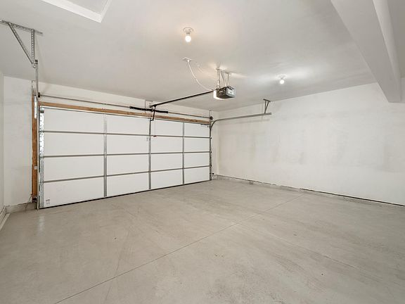 Double car garage