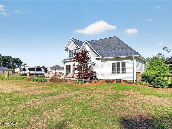 4th image of 5401 Arbor Court