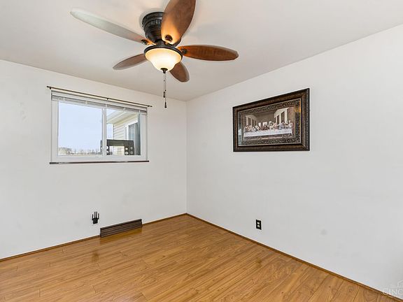 2nd image of 2409 Bardwell West Rd