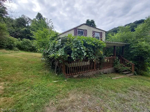 45 Howard Dr, Steubenville, OH 43952