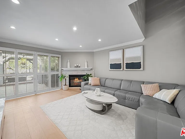 5413 Mark Ct — Photo 4