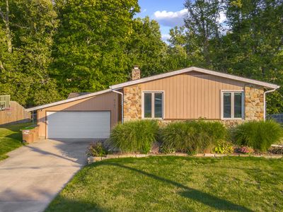 5161 Regency Dr, Columbus, IN, 47203