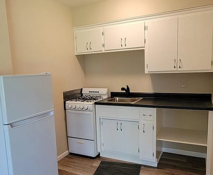 1831 Stinson Blvd #8 — Photo 5
