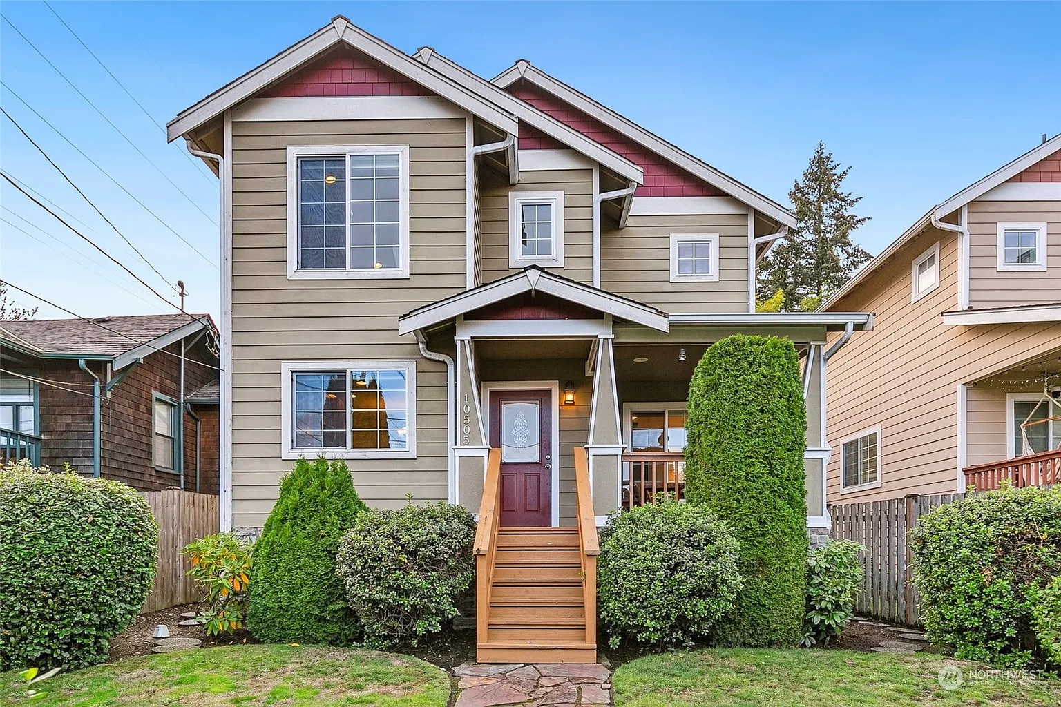 10505 Whitman Avenue N photo 1