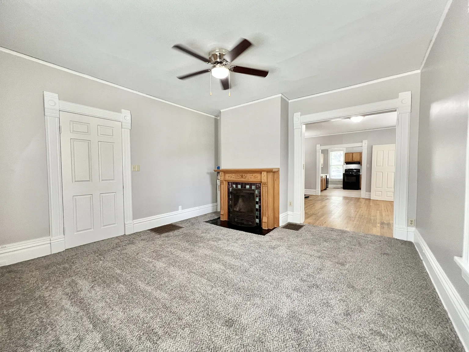 28 North Atwood Avenue - 1 — Photo 2