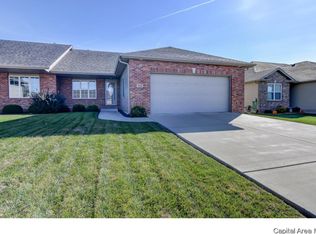 2918 Cronin Dr, Springfield, IL 62711