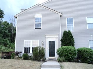 477 Stoneglen St, Collegeville, PA 19426