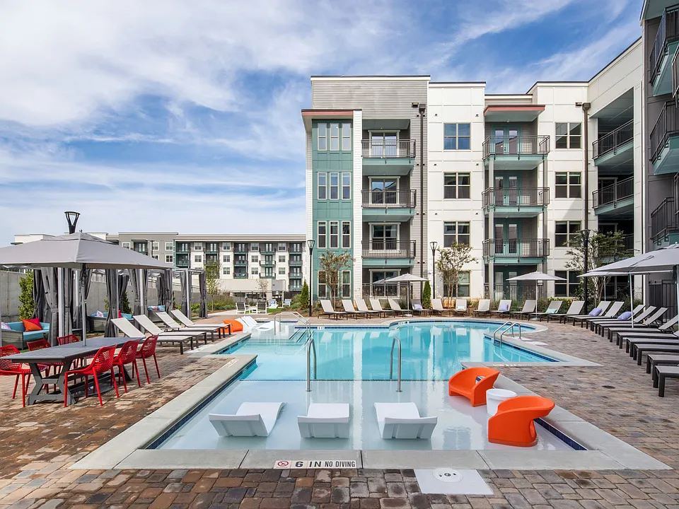 The Local Sugar Hill Apartments