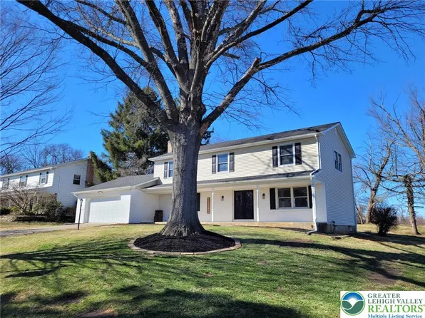 1330 Cherry Ave, Bethlehem, PA 18017