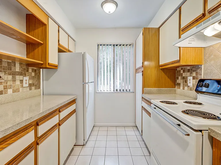 11110 Atlantic Blvd — Photo 27
