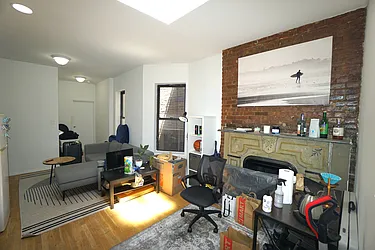 Rented by Best Apartments North Inc