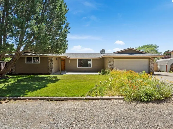 827 W 25th Ave, Kennewick, WA 99337