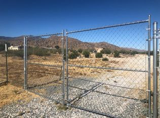 9395 Ox Bow Rd, Lucerne Valley, CA 92356