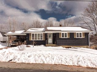 15 Elizabeth Ave, Bridgewater, NS B4V1M1