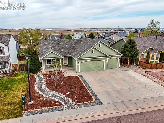 3rd image of 7443 Allens Park Dr