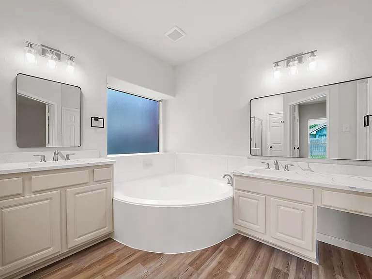 506 Marathon Pl — Photo 31