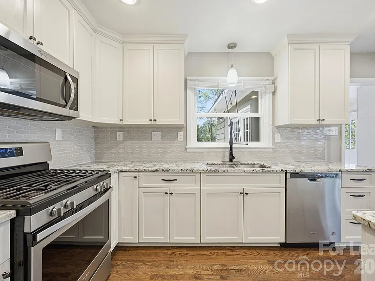 2727 Springway Dr — Photo 16