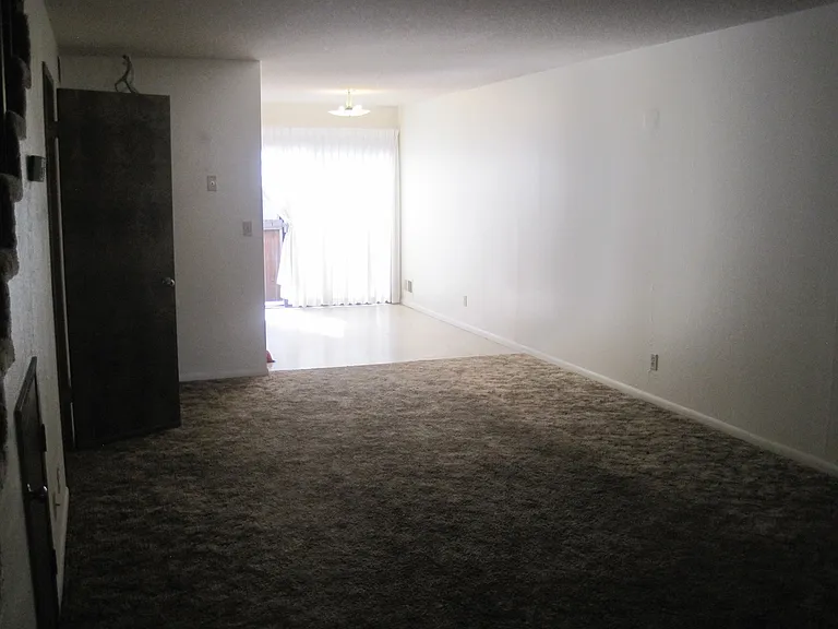 673 Grand Ave — Photo 15
