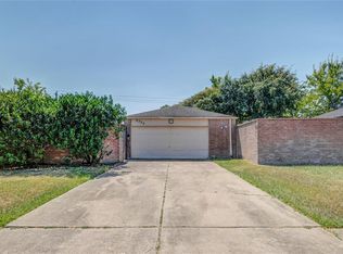 9322 Beringwood Dr, Houston, TX 77083