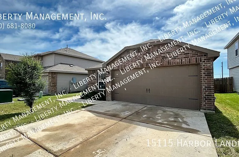 15115 Harbor Lndg — Photo 2