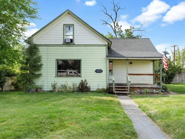 1424 Grant Ave, Prosser, WA 99350