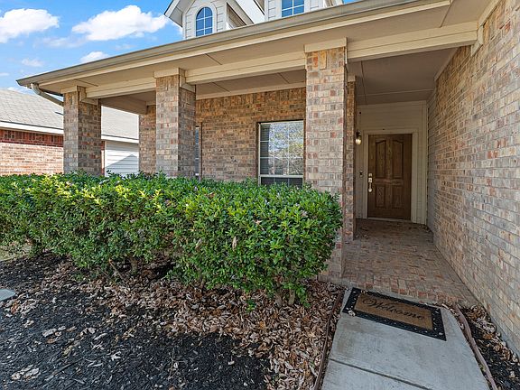 2nd image of 7448 Maroon Dr