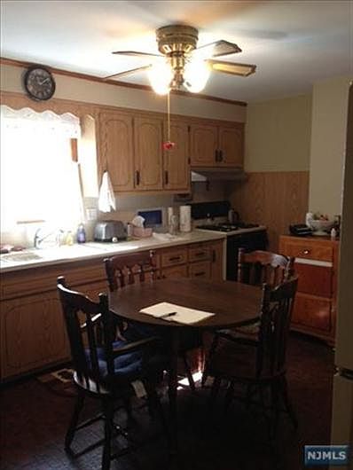 2nd image of 70 Chestnut St