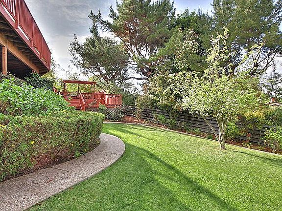 4th image of 46925 Zapotec Dr