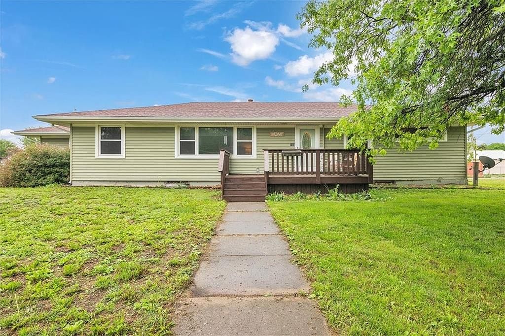 103 4th St, Winchester, KS 66097 Zillow