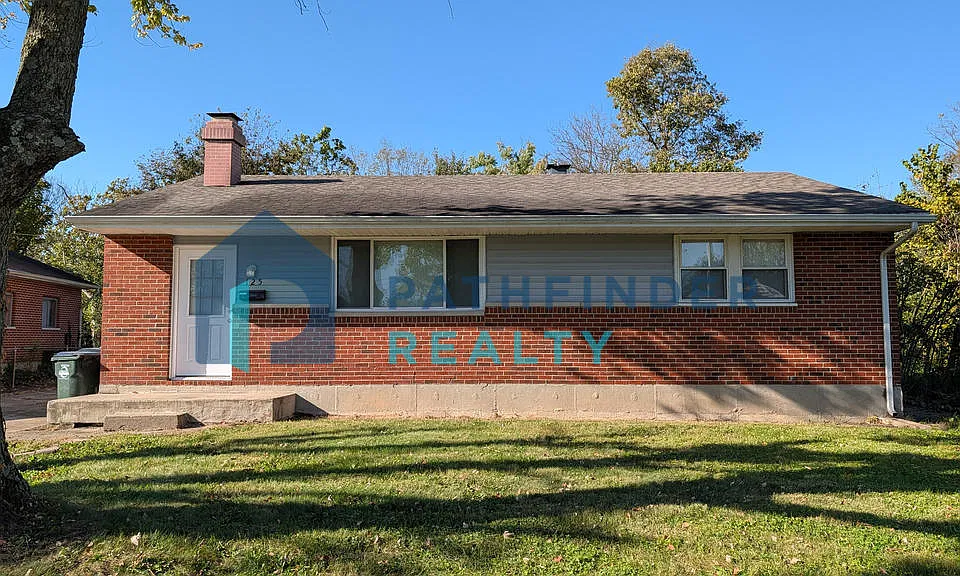 125 Whispering Dr