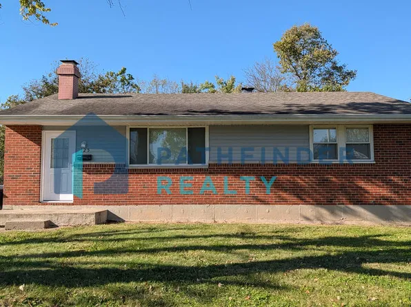 125 Whispering Dr, Dayton, OH 45426