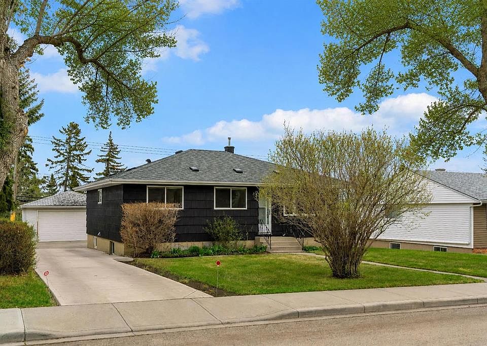 1st image of 254 W Hendon Dr NW