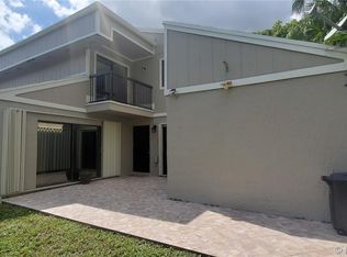 618 Commodore Dr #217, Fort Lauderdale, FL 33325