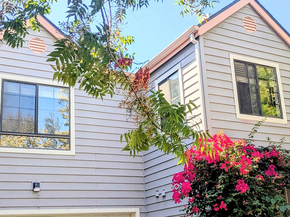 1525 Tainan Dr