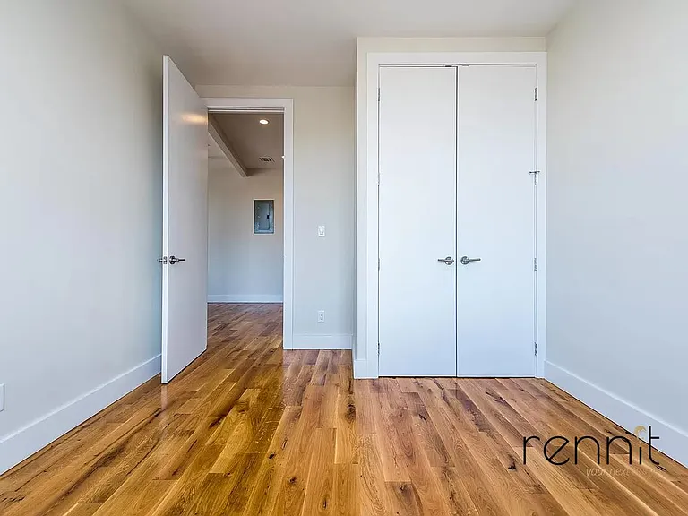 344 Starr St #3R — Photo 6