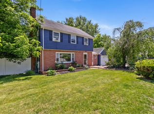7 Winter St, Woburn, MA 01801