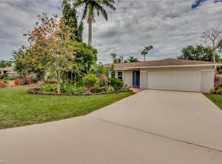 1011 SE 26th Ter, Cape Coral, FL 33904