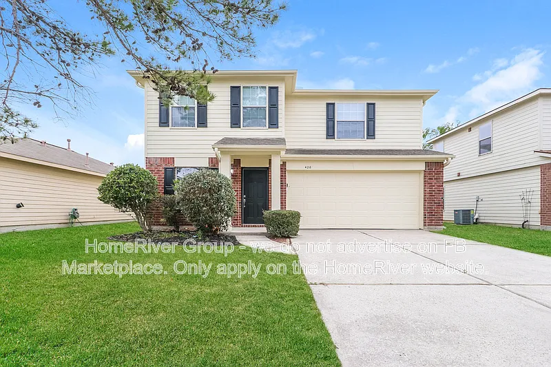 4 bed, 2.0 bath, 2796 sqft, $2,195 — Photo 1