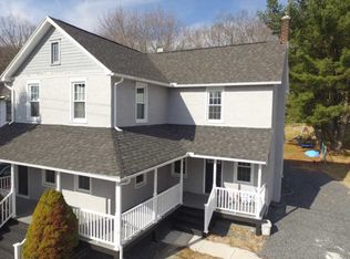 126 Woodlawn Ave, Mountain Top, PA 18707