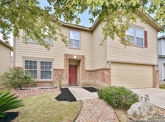 2nd image of 315 Redbud Trce