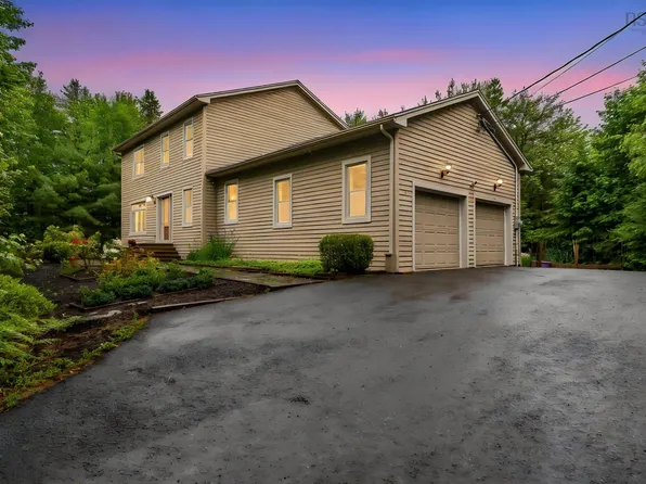5 Kenley Rd, Halifax, NS B3Z 1B6