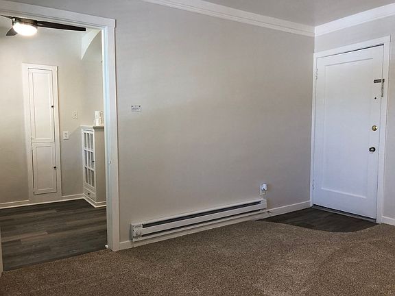 5th image of 800 17th St APT 34