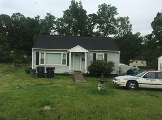 1019 Elwood St, Burlington, NC 27217