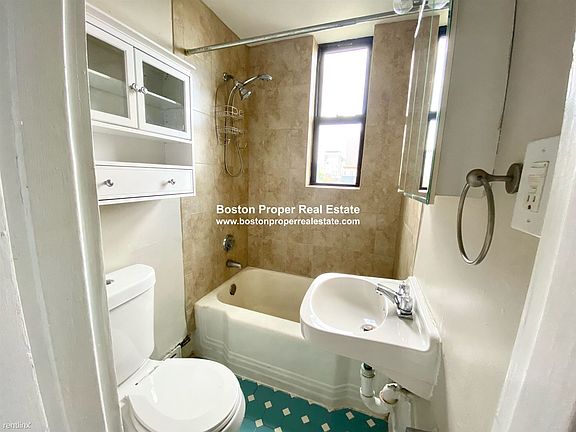 196 Saint Botolph St. #4R Boston - Back Bay Unit Photo 5 (1)